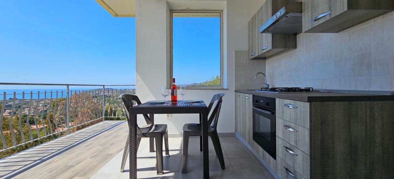 Naturamare Apartments - Piscina Idromassaggio Con Vista Mare Aperta Fino Alle Ore 22-00 Capo Vaticano Exterior foto